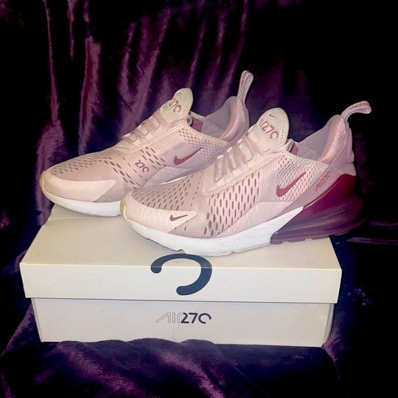 Nike Shoes - AIR MAX 270 Women’s 9